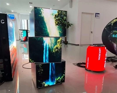 Roterende LED-skjerm: En kreativ visuell installasjon